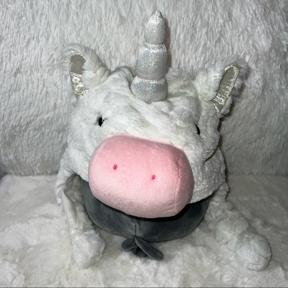 FREE with any Purchase 💕 White Unicorn Plush Winter Toque 🦄